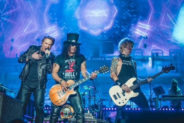 GUNS N’ ROSES DEBUT TWO NEW SONGS “NOTHIN’” AND “ATLAS”