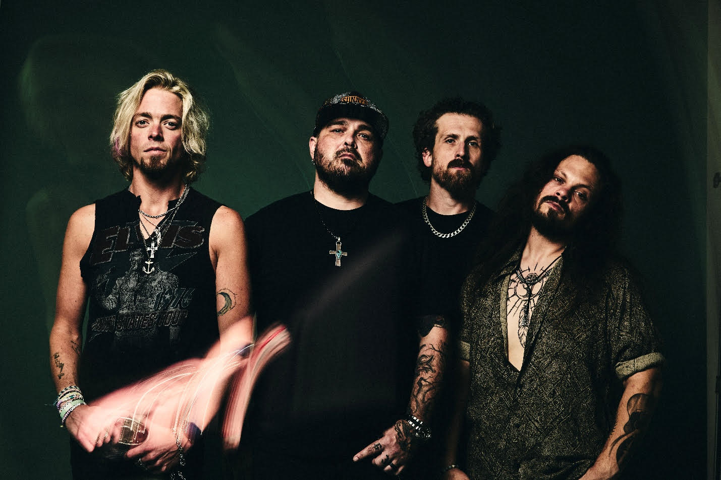 BLACK STONE CHERRY TEAM UP WITH THEORY OF A DEADMAN’S TYLER CONNOLLY FOR COVER OF “DON’T YOU (FORGET ABOUT ME)”