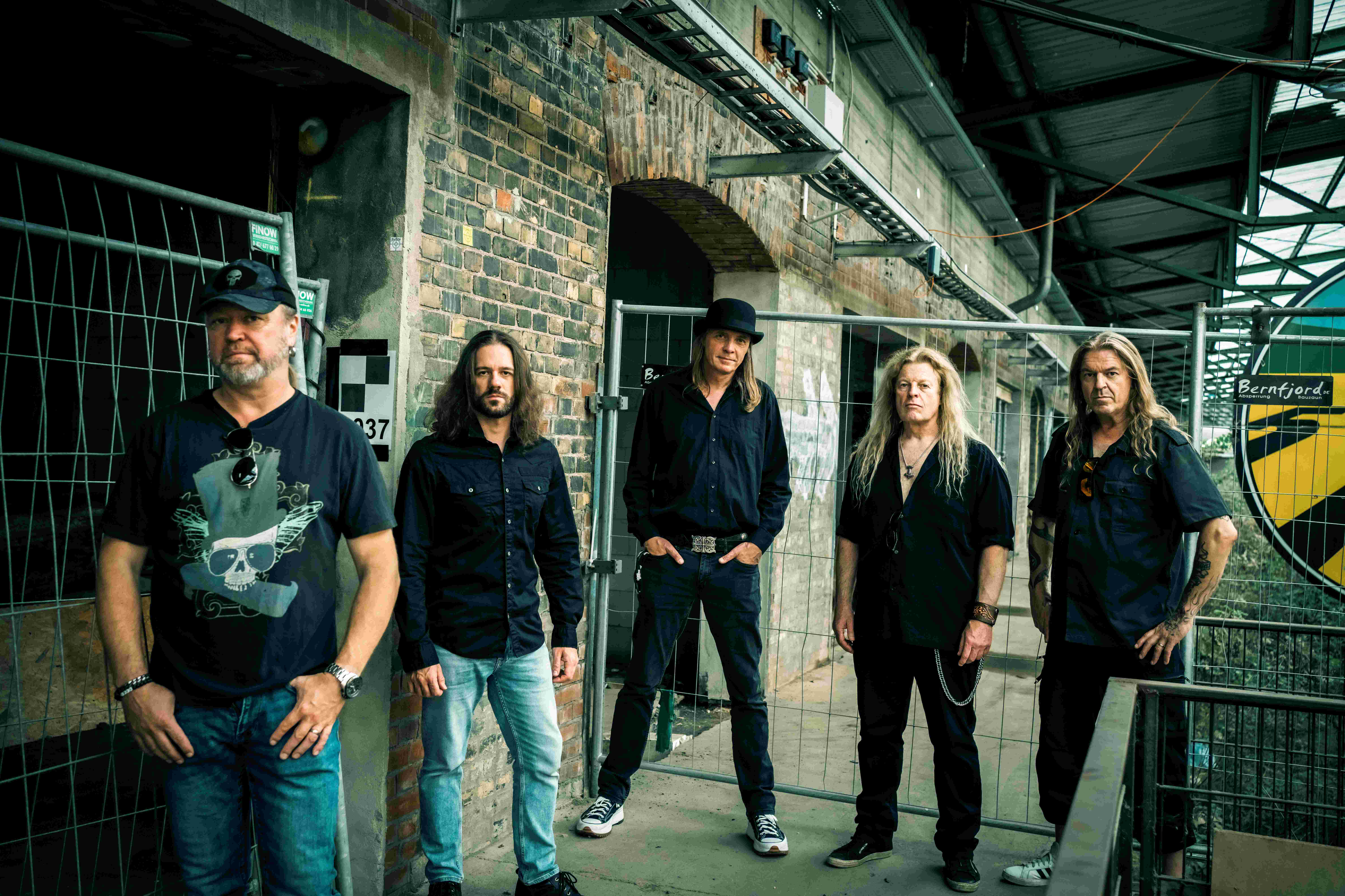 POWER METAL LEGENDS MASTERPLAN RETURN WITH NEW STUDIO ALBUM ‘METALMORPHOSIS’