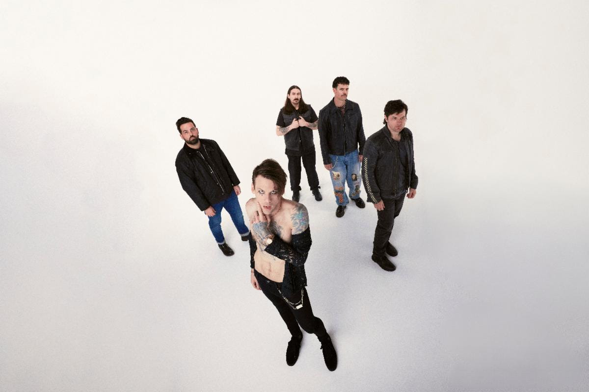 BEARTOOTH SHARES NEW SINGLE “FREE”