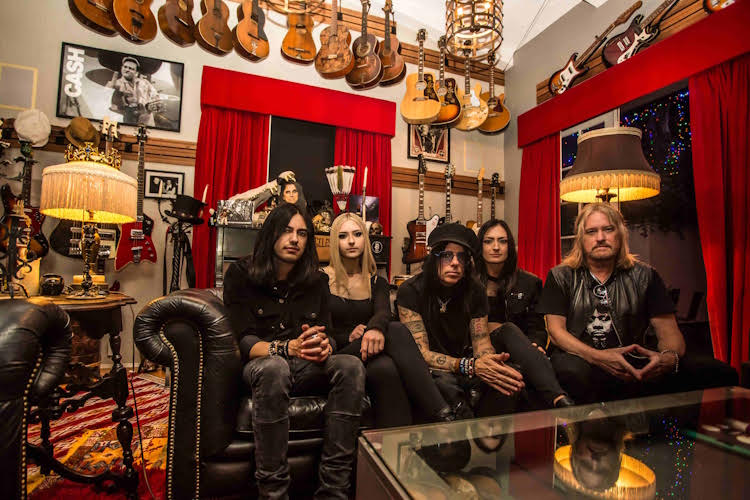 CROSSBONE SKULLY  RETURN WITH THE POWERFUL NEW ANTHEM  “WE’RE L.O.S.T.“