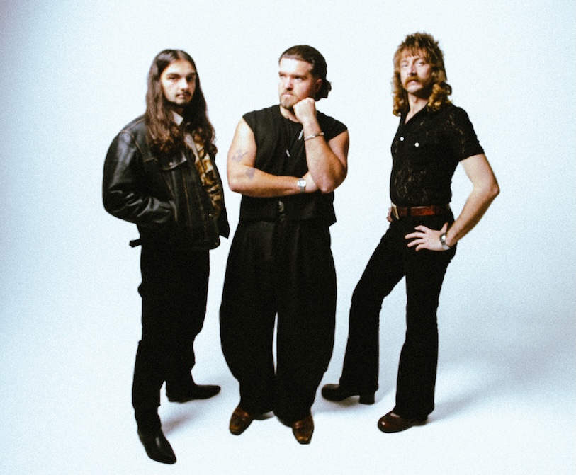 HIGH FADE ANNOUNCE NEW ALBUM ‘TWICE AS NICE’